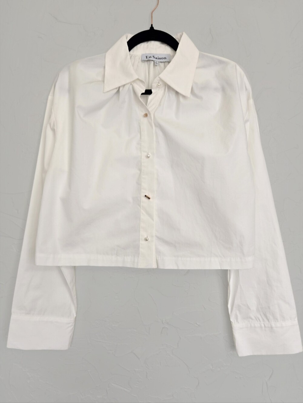 En Saison White Cropped Intricate Button Felice Top, S
